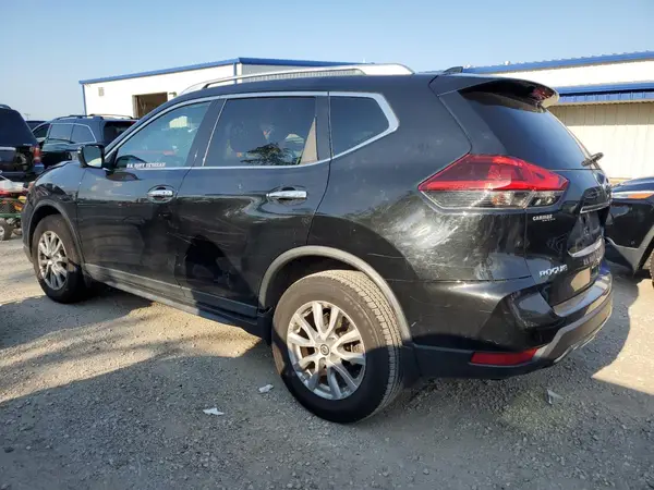 KNMAT2MV6JP540233 2018 NISSAN ROGUE - Image 2