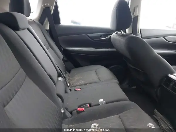KNMAT2MV6JP543245 2018 NISSAN ROGUE - Image 8