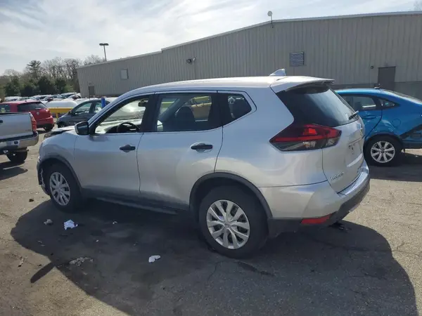 KNMAT2MV6JP543908 2018 NISSAN ROGUE - Image 2