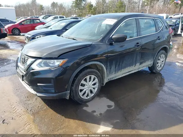 KNMAT2MV6JP544203 2018 NISSAN ROGUE - Image 2