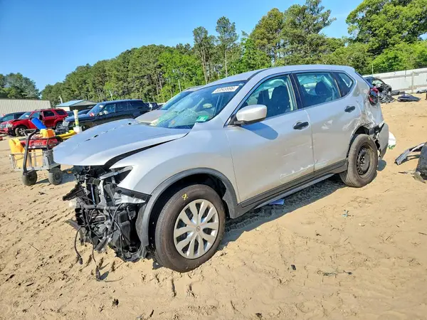 KNMAT2MV6JP544931 2018 NISSAN ROGUE - Image 1