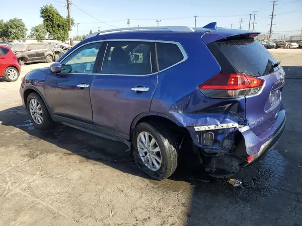 KNMAT2MV6JP545870 2018 NISSAN ROGUE - Image 2