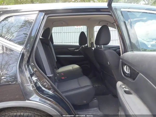 KNMAT2MV6JP546775 2018 NISSAN ROGUE - Image 8