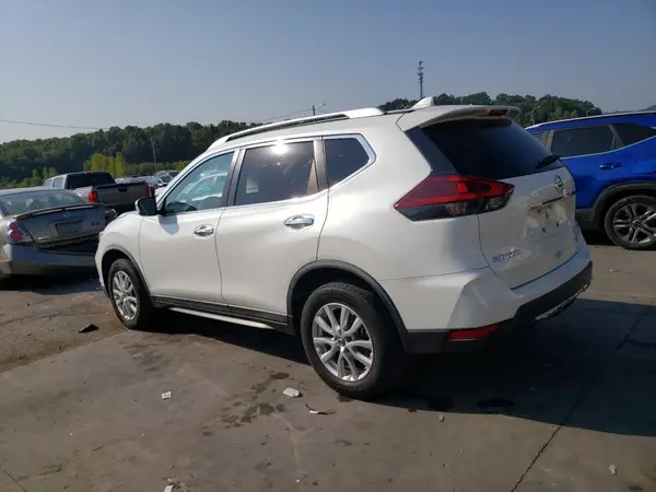 KNMAT2MV6JP548557 2018 NISSAN ROGUE - Image 2