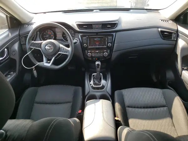 KNMAT2MV6JP548557 2018 NISSAN ROGUE - Image 8