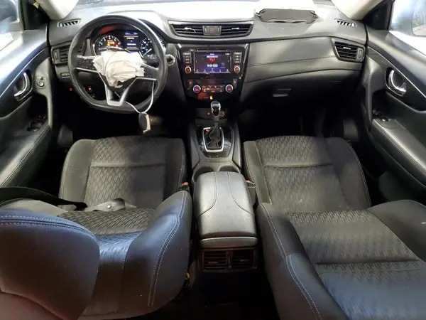 KNMAT2MV6JP549806 2018 NISSAN ROGUE - Image 8