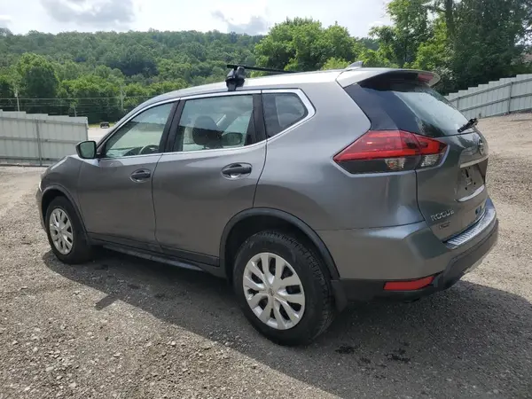KNMAT2MV6JP552513 2018 NISSAN ROGUE - Image 2