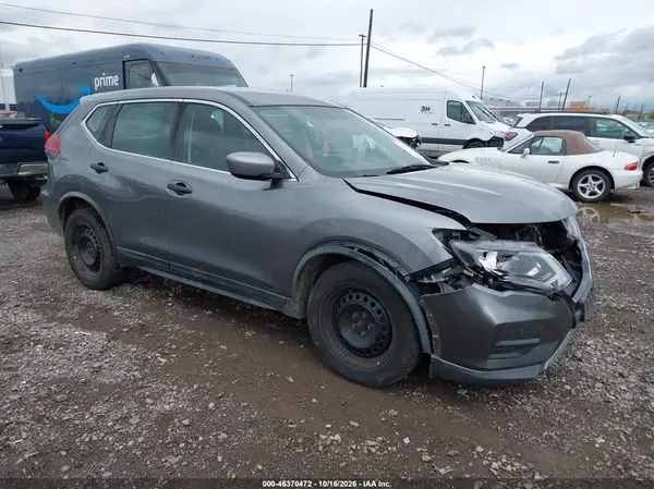KNMAT2MV6JP556982 2018 NISSAN ROGUE - Image 1