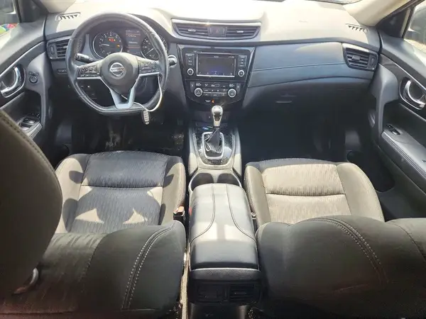 KNMAT2MV6JP557288 2018 NISSAN ROGUE - Image 8