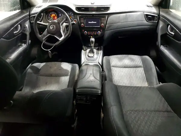 KNMAT2MV6JP562958 2018 NISSAN ROGUE - Image 8
