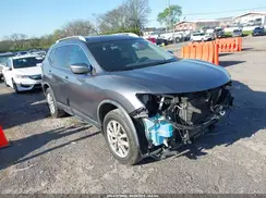 KNMAT2MV6JP563754 2018 NISSAN ROGUE