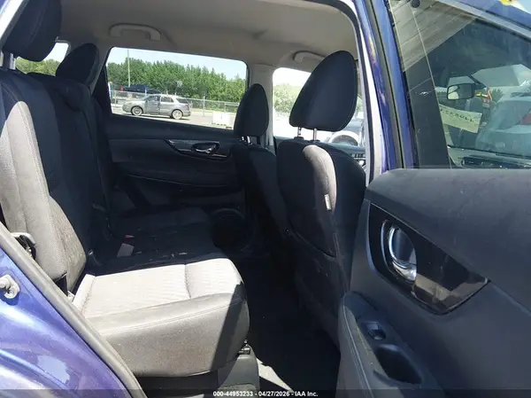 KNMAT2MV6JP564192 2018 NISSAN ROGUE - Image 8