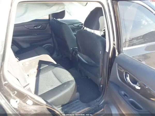 KNMAT2MV6JP573295 2018 NISSAN ROGUE - Image 8