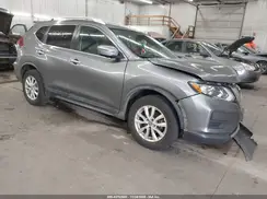 KNMAT2MV6JP576360 2018 NISSAN ROGUE