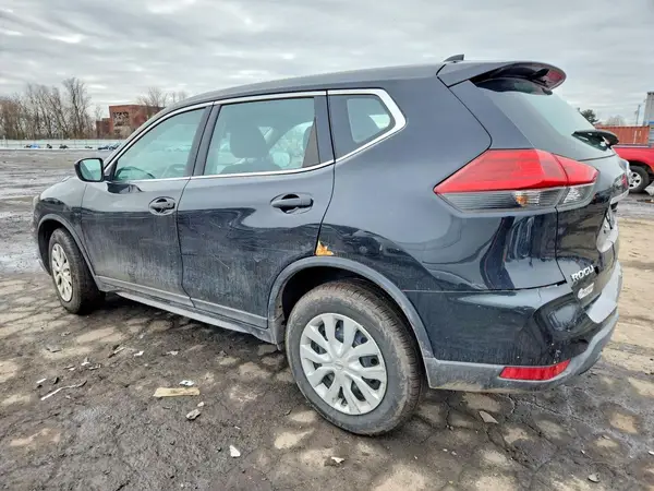 KNMAT2MV6JP581767 2018 NISSAN ROGUE - Image 2