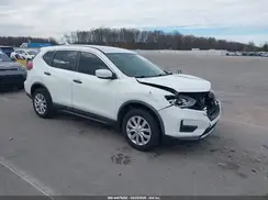 KNMAT2MV6JP586452 2018 NISSAN ROGUE