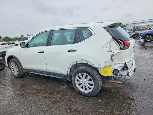 KNMAT2MV6JP588296 2018 NISSAN ROGUE - Image 2