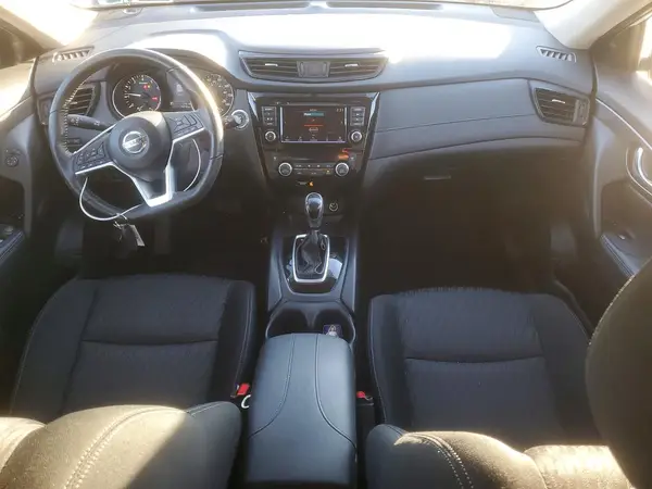 KNMAT2MV6JP602679 2018 NISSAN ROGUE - Image 8