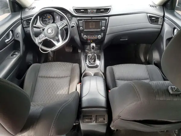 KNMAT2MV6JP603749 2018 NISSAN ROGUE - Image 8