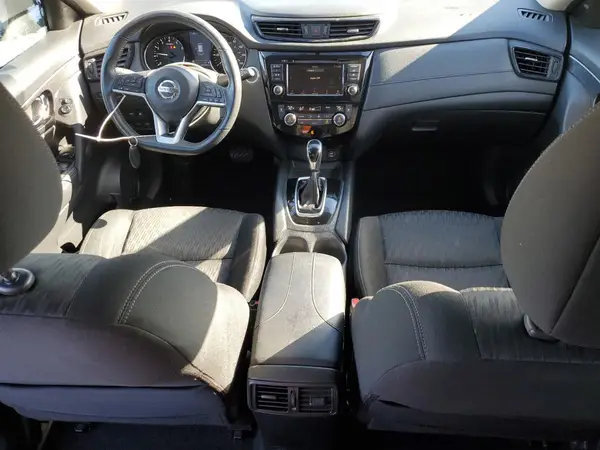KNMAT2MV6JP603895 2018 NISSAN ROGUE - Image 8