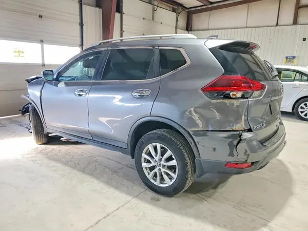 KNMAT2MV6JP606344 2018 NISSAN ROGUE - Image 2