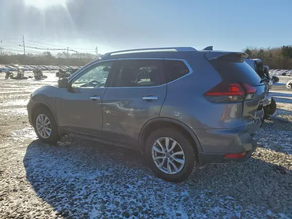 KNMAT2MV6JP608126 2018 NISSAN ROGUE - Image 2