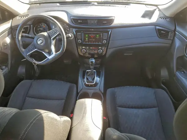KNMAT2MV6JP608126 2018 NISSAN ROGUE - Image 8