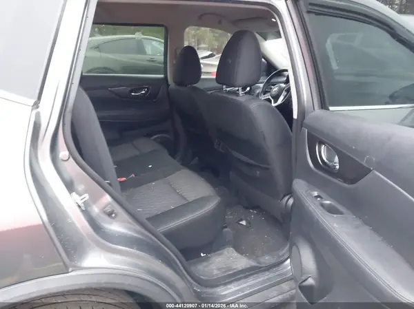 KNMAT2MV6JP614301 2018 NISSAN ROGUE - Image 8