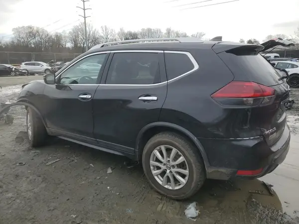 KNMAT2MV6JP621314 2018 NISSAN ROGUE - Image 2