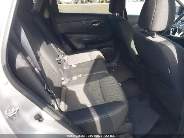 KNMAT2MV6KP503927 2019 NISSAN ROGUE - Image 8