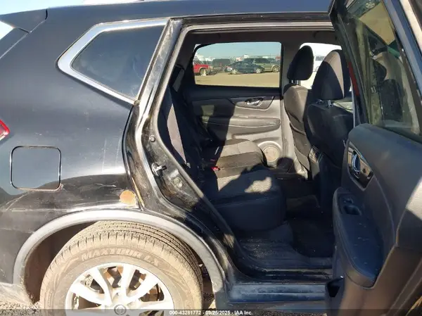 KNMAT2MV6KP516208 2019 NISSAN ROGUE - Image 8