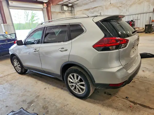 KNMAT2MV6KP519013 2019 NISSAN ROGUE - Image 2