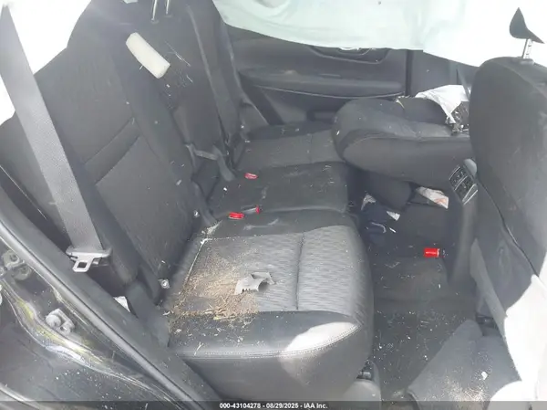 KNMAT2MV6KP520646 2019 NISSAN ROGUE - Image 8