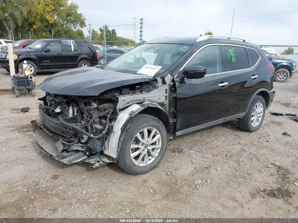 KNMAT2MV6KP533817 2019 NISSAN ROGUE - Image 2