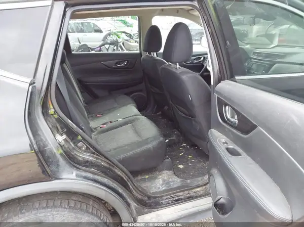 KNMAT2MV6KP533817 2019 NISSAN ROGUE - Image 8