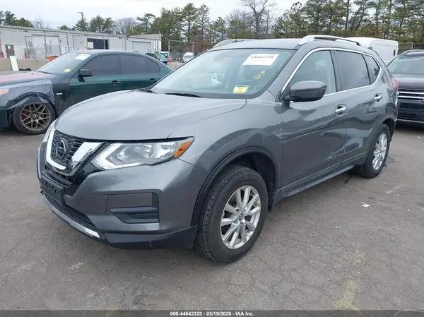 KNMAT2MV6KP540606 2019 NISSAN ROGUE - Image 2