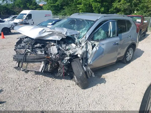 KNMAT2MV6KP542114 2019 NISSAN ROGUE - Image 2