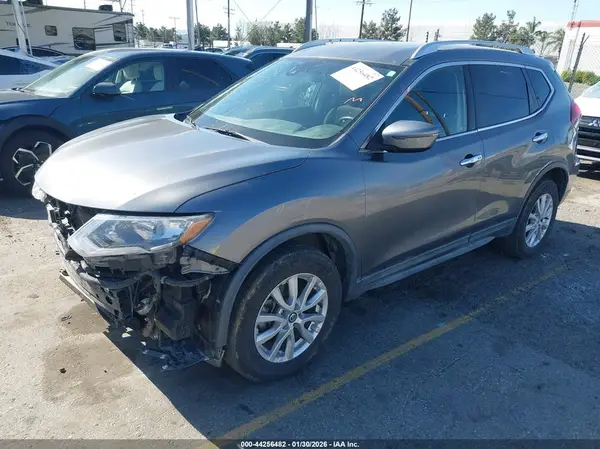KNMAT2MV6LP505422 2020 NISSAN ROGUE - Image 2