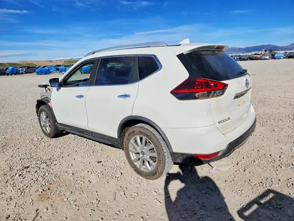 KNMAT2MV6LP517845 2020 NISSAN ROGUE - Image 2