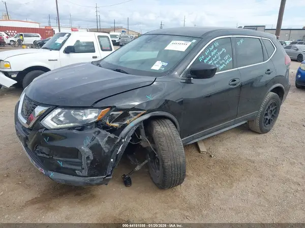 KNMAT2MV6LP522169 2020 NISSAN ROGUE - Image 2