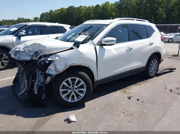 KNMAT2MV6LP525797 2020 NISSAN ROGUE - Image 2