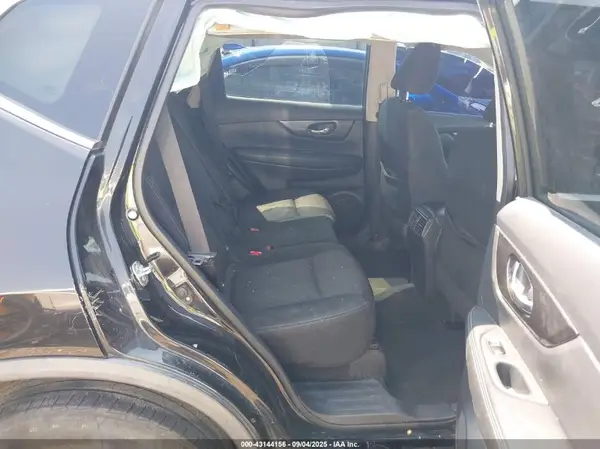 KNMAT2MV6LP526786 2020 NISSAN ROGUE - Image 8
