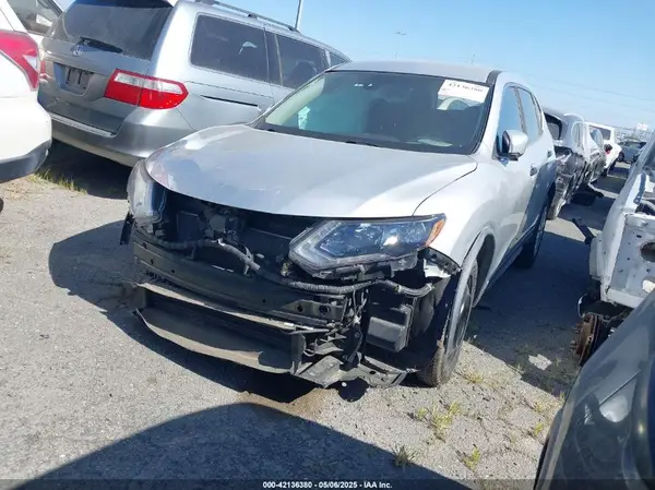 KNMAT2MV6LP527484 2020 NISSAN ROGUE - Image 2