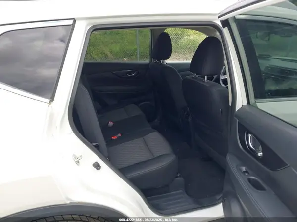 KNMAT2MV6LP532894 2020 NISSAN ROGUE - Image 8