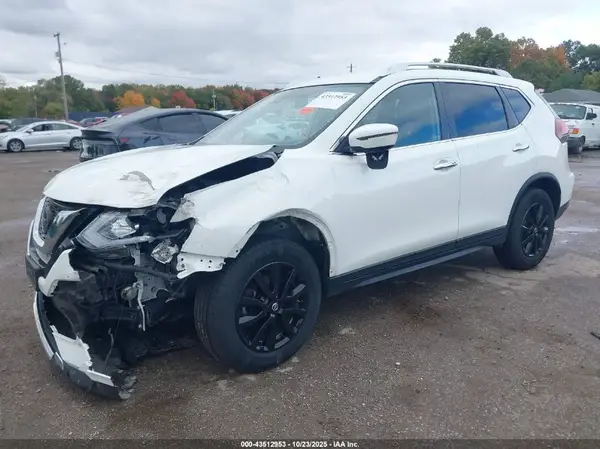 KNMAT2MV6LP537349 2020 NISSAN ROGUE - Image 2