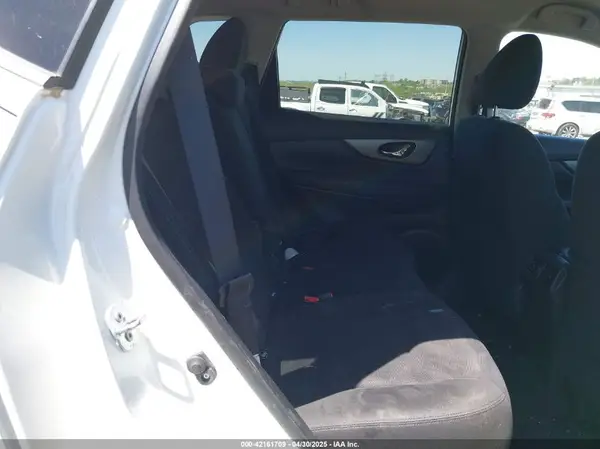 KNMAT2MV7GP592950 2016 NISSAN ROGUE - Image 8