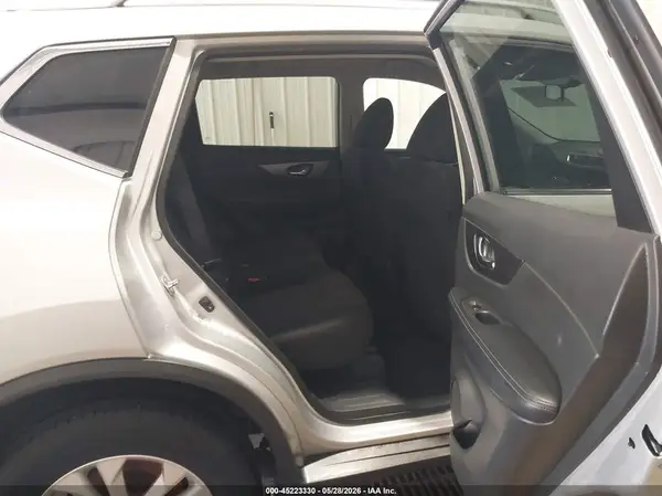 KNMAT2MV7GP595993 2016 NISSAN ROGUE - Image 8