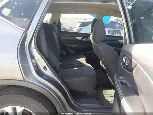 KNMAT2MV7GP612212 2016 NISSAN ROGUE - Image 8