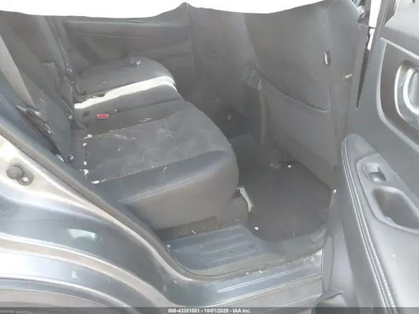 KNMAT2MV7GP620813 2016 NISSAN ROGUE - Image 8