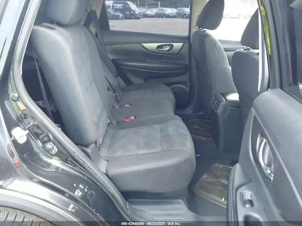 KNMAT2MV7GP627809 2016 NISSAN ROGUE - Image 8